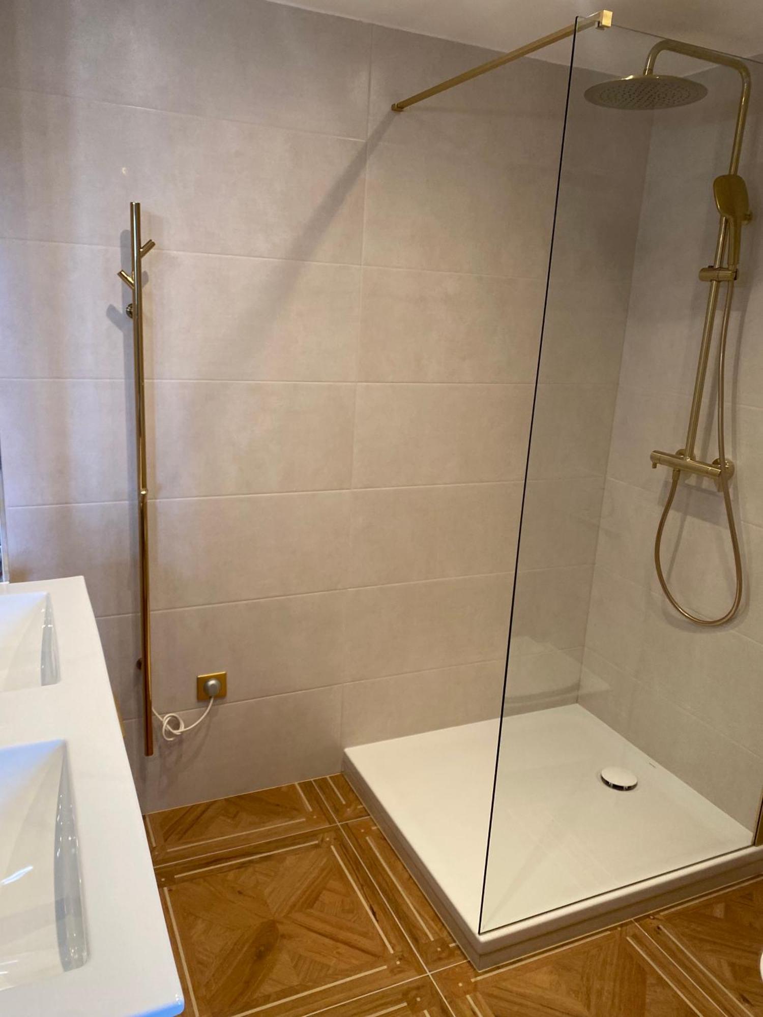 Hdg Hotel Gare De L'Isle Adam Appart'S Hotel Parmain Εξωτερικό φωτογραφία