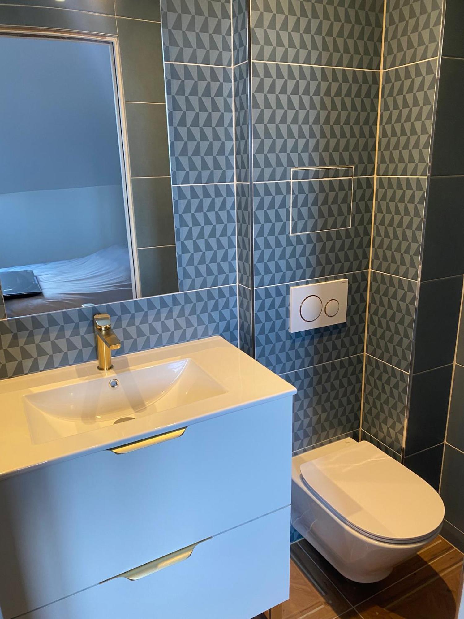 Hdg Hotel Gare De L'Isle Adam Appart'S Hotel Parmain Εξωτερικό φωτογραφία