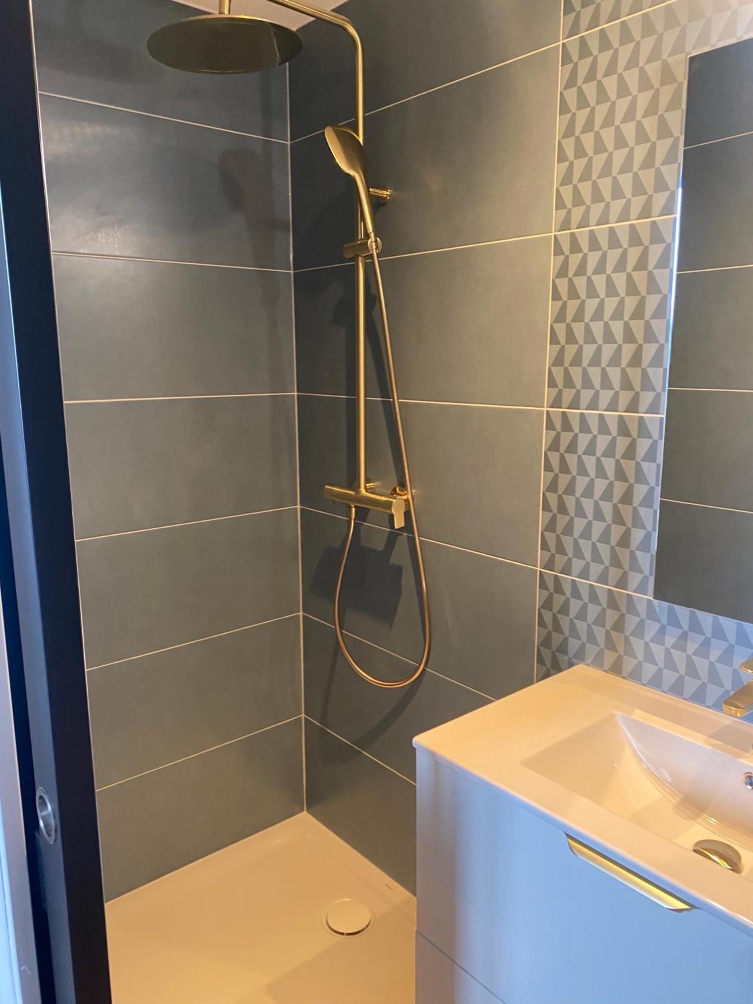 Hdg Hotel Gare De L'Isle Adam Appart'S Hotel Parmain Εξωτερικό φωτογραφία