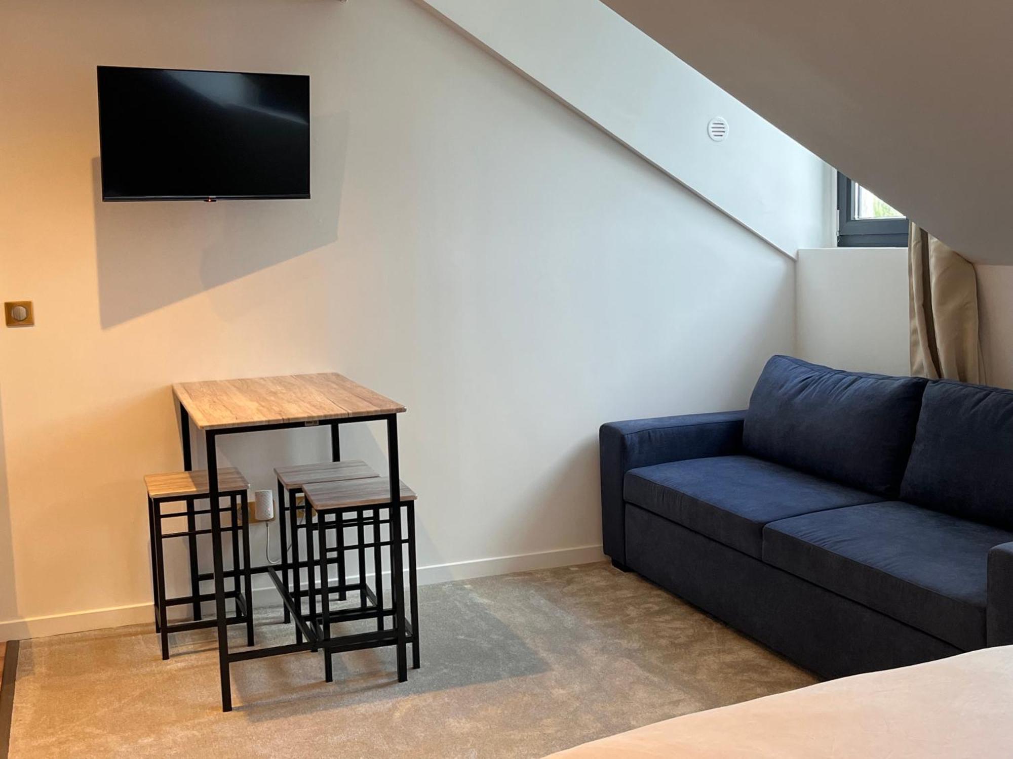 Hdg Hotel Gare De L'Isle Adam Appart'S Hotel Parmain Εξωτερικό φωτογραφία