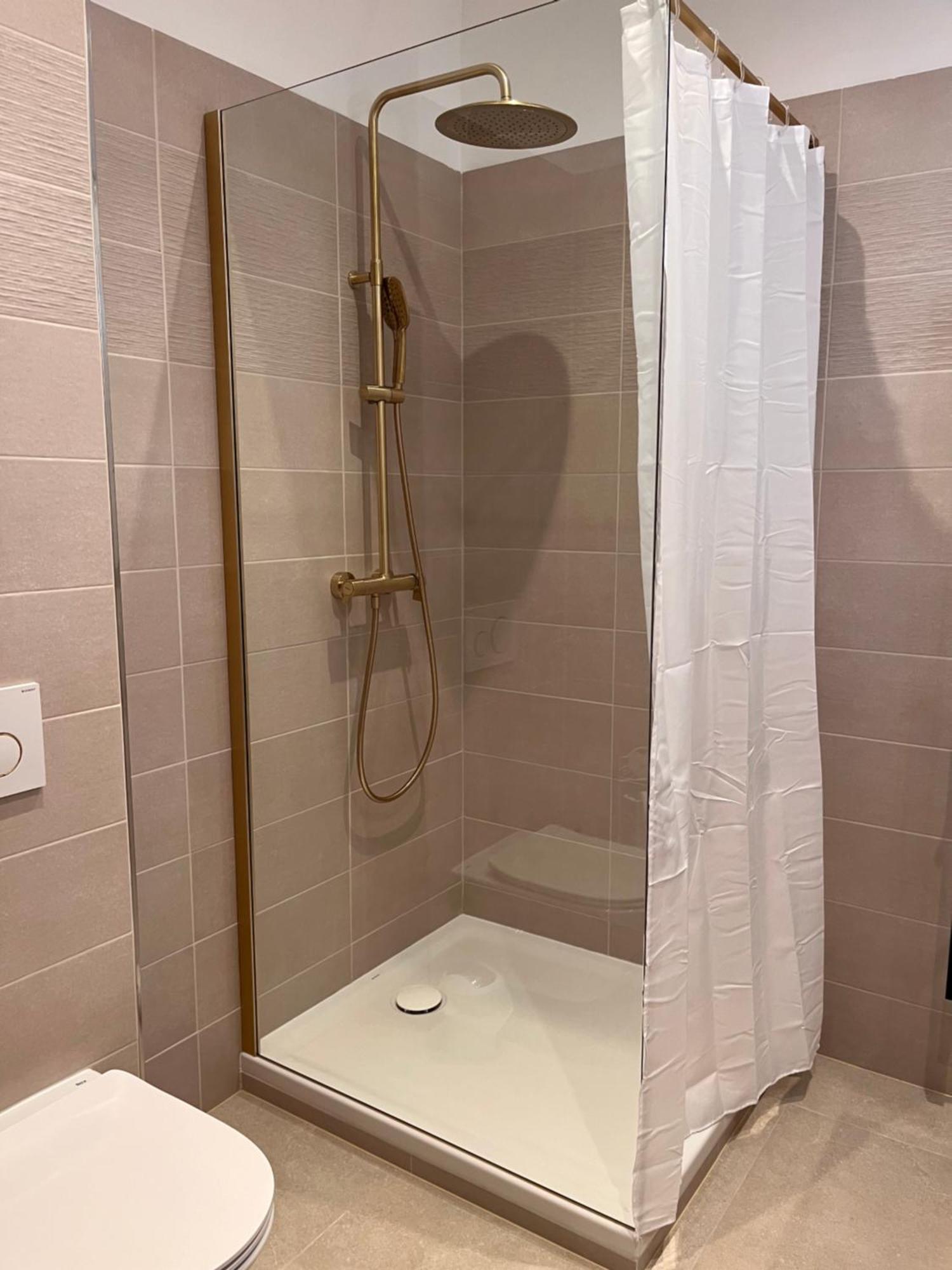 Hdg Hotel Gare De L'Isle Adam Appart'S Hotel Parmain Εξωτερικό φωτογραφία