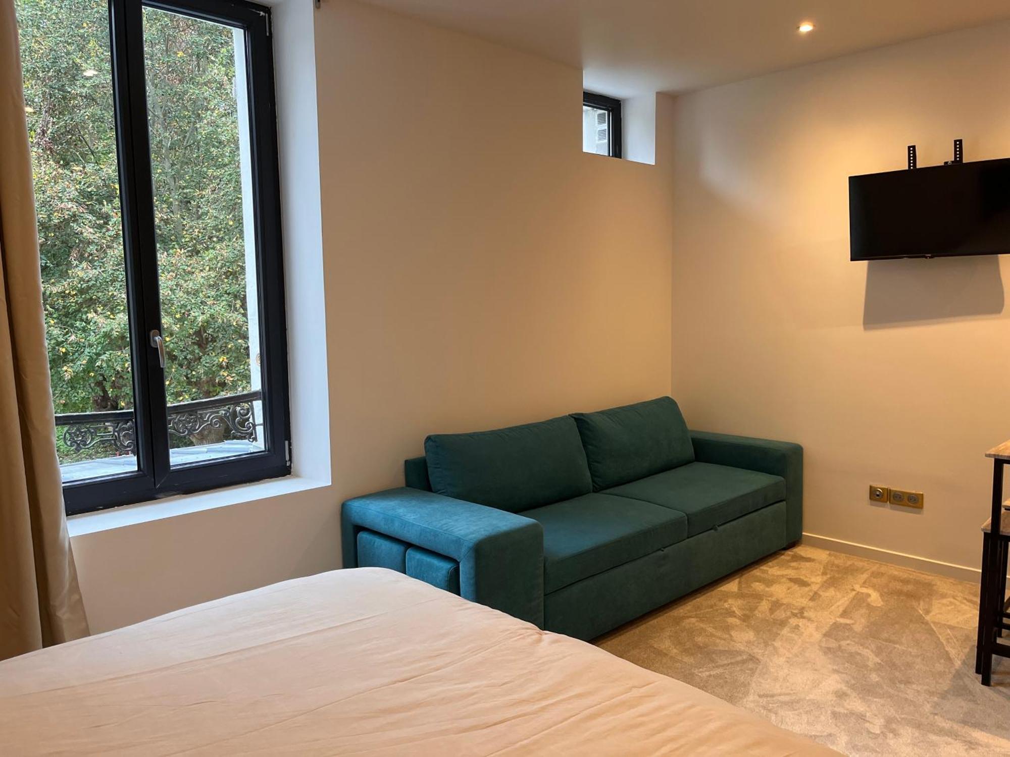 Hdg Hotel Gare De L'Isle Adam Appart'S Hotel Parmain Εξωτερικό φωτογραφία